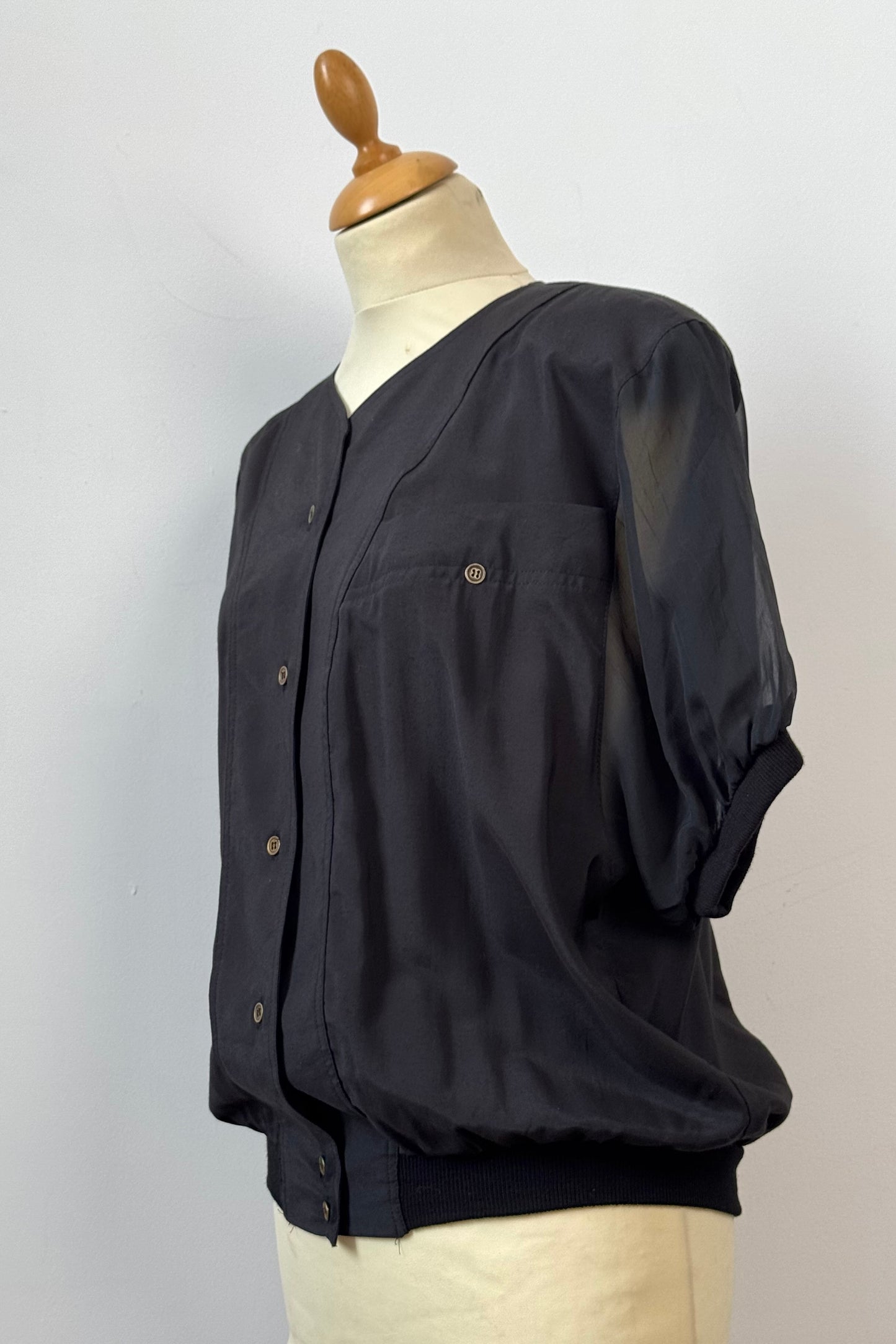 BLACK SHIRT SIZE M/L UK 10/12