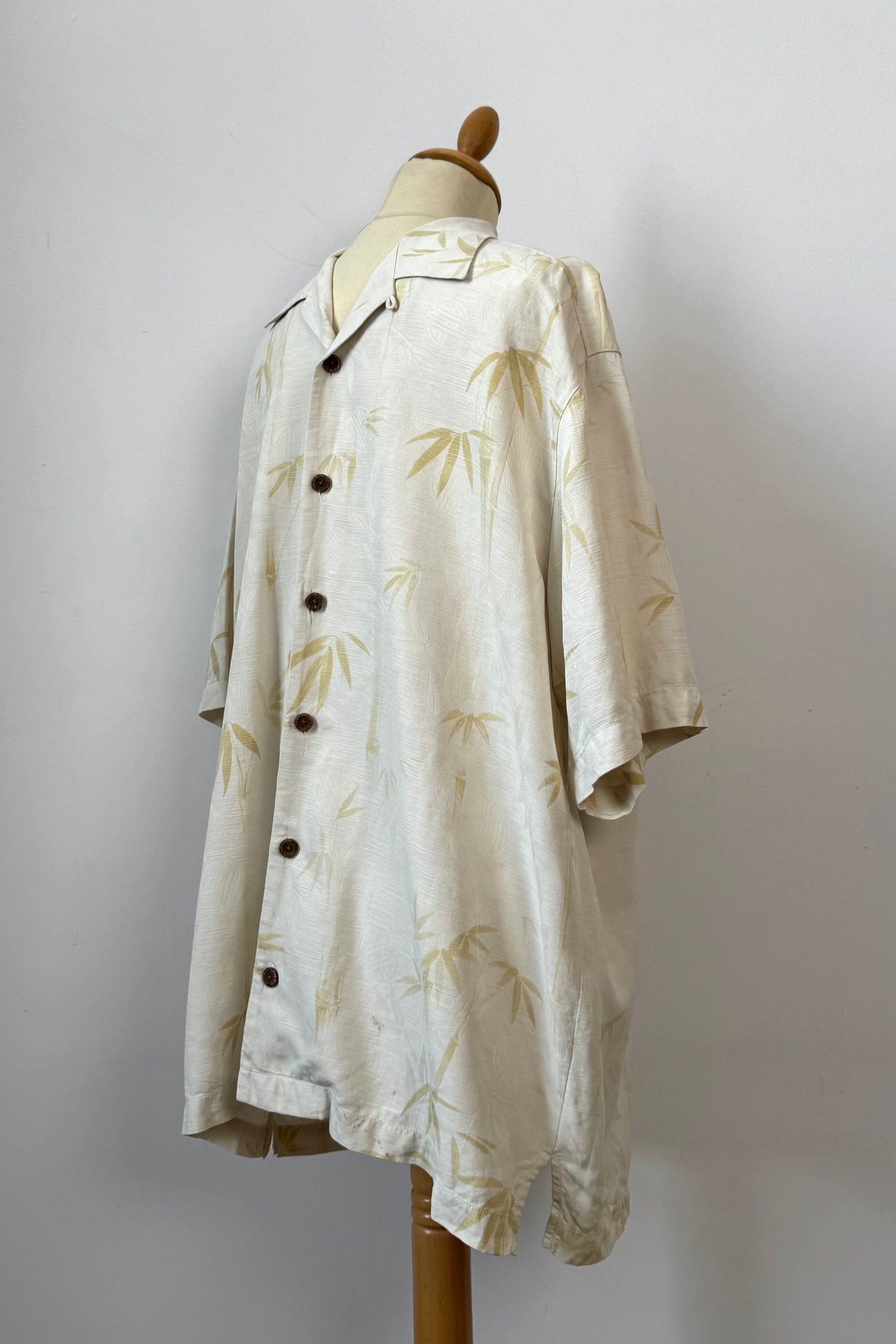 PALM SILK SHORTSLEEVES SHIRT SIZE L UK 12