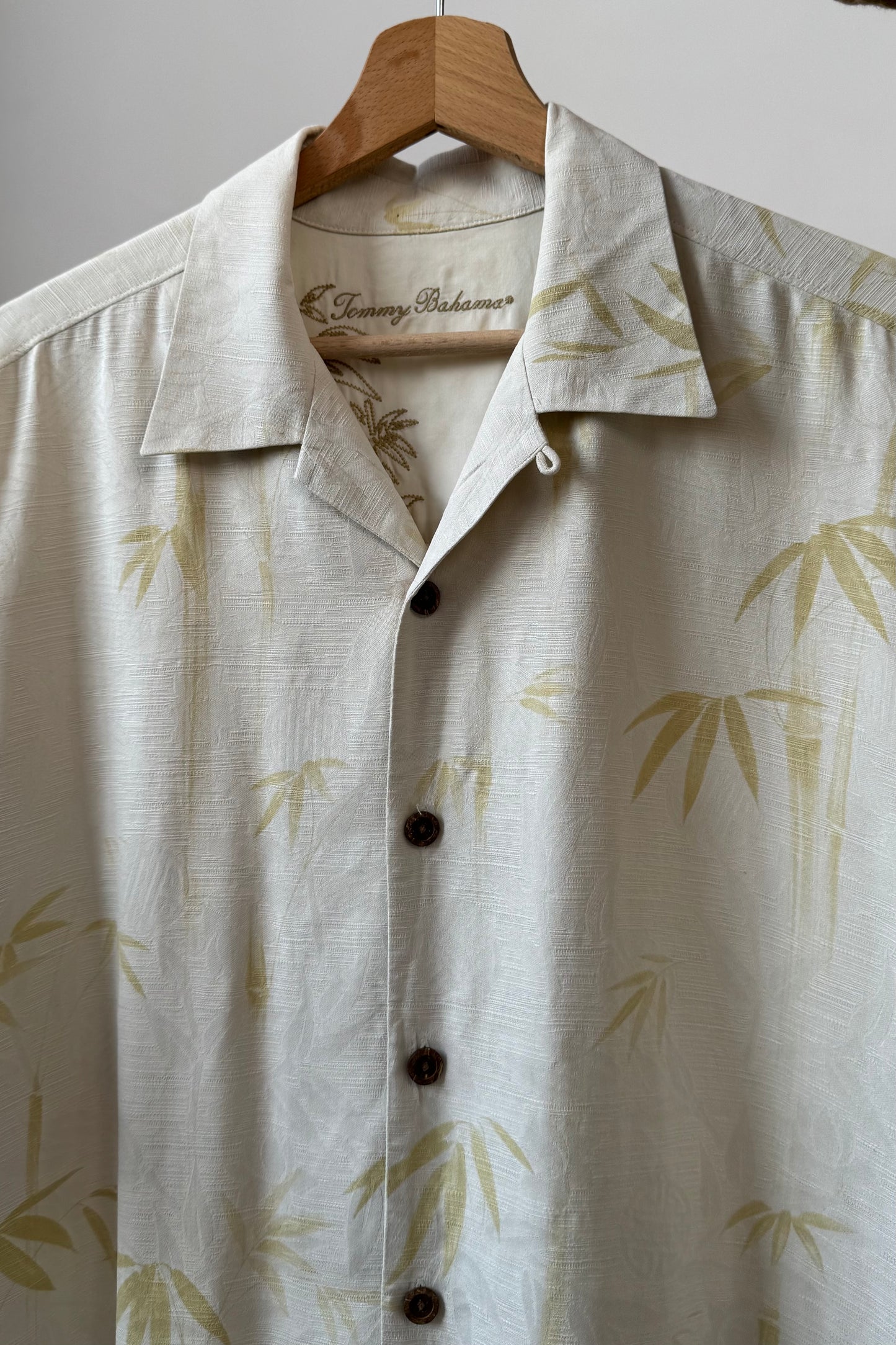 PALM SILK SHORTSLEEVES SHIRT SIZE L UK 12