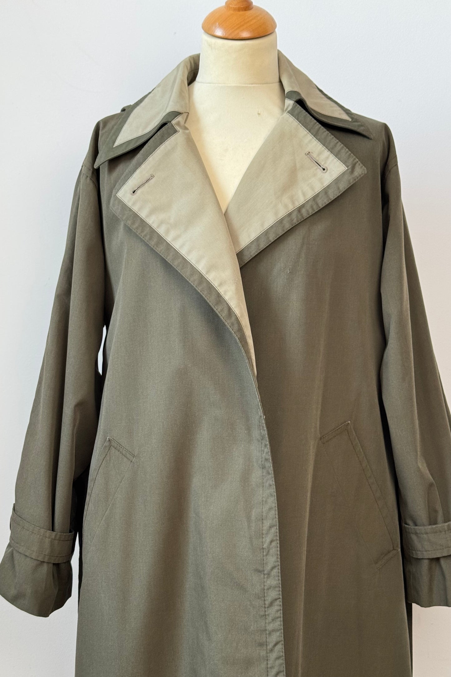 KHAKY TRENCH COAT WITH HOD SIZE M/L UK 10/12