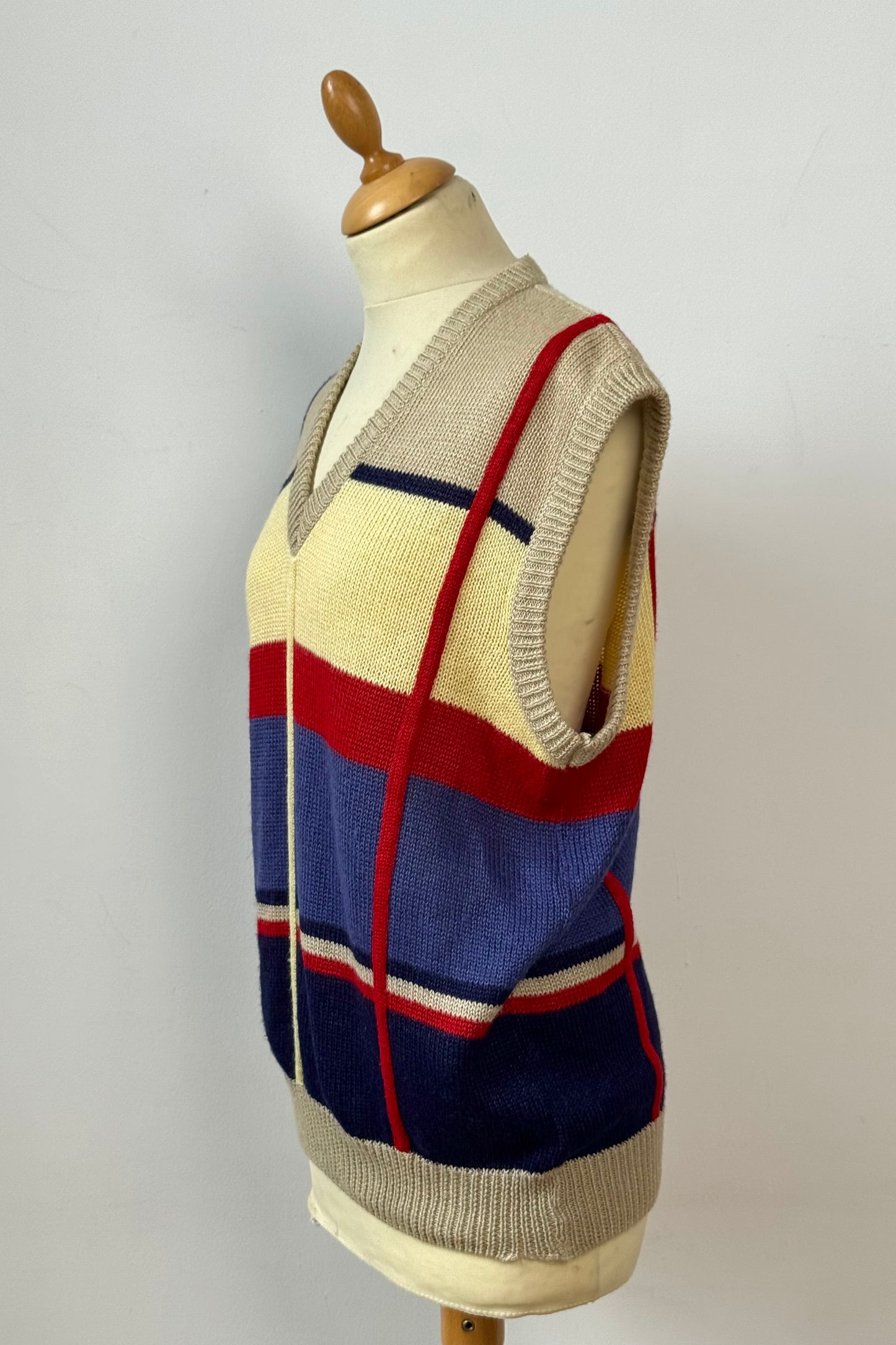KNIT LINEN VEST SIZE L UK 12
