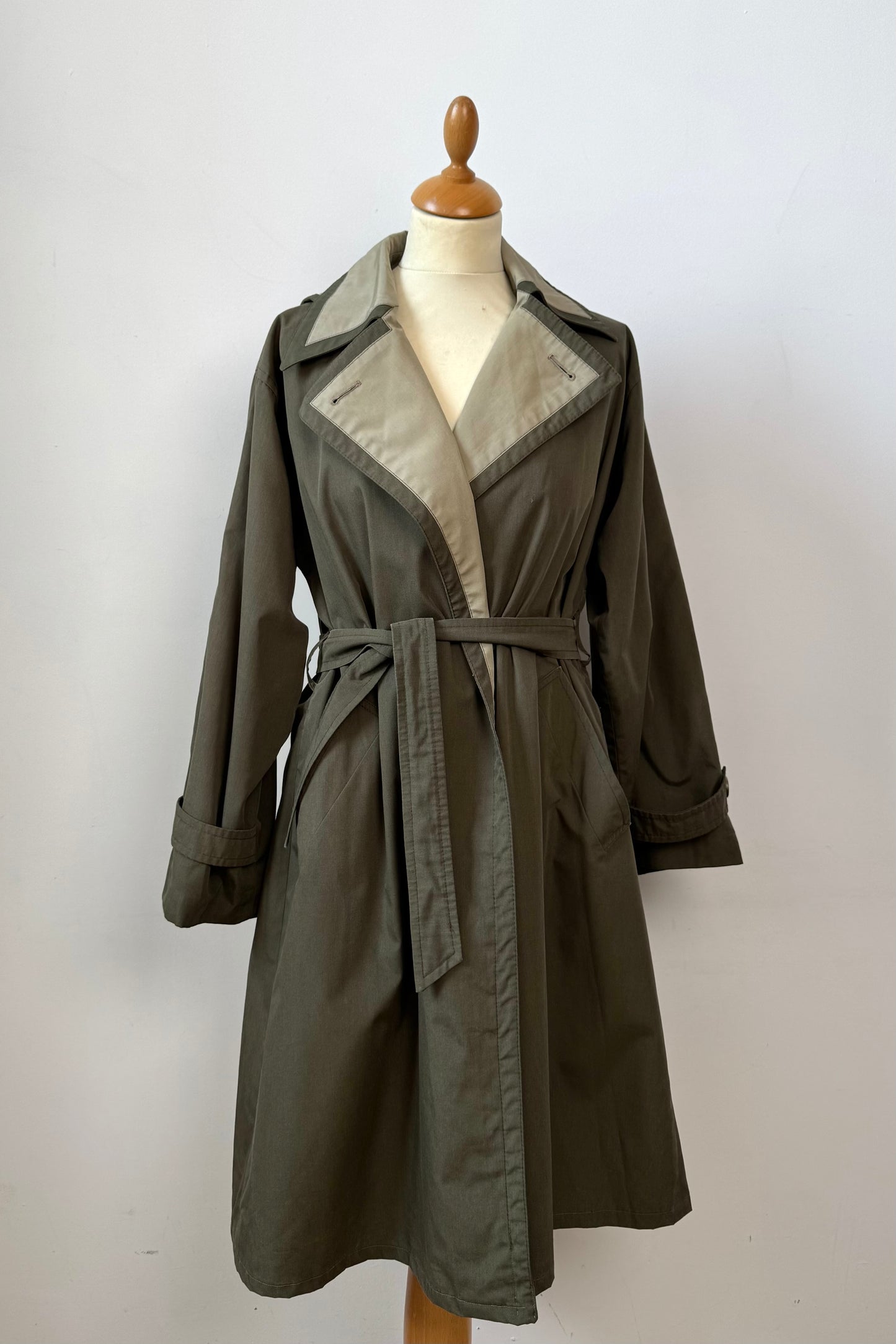 KHAKY TRENCH COAT WITH HOD SIZE M/L UK 10/12