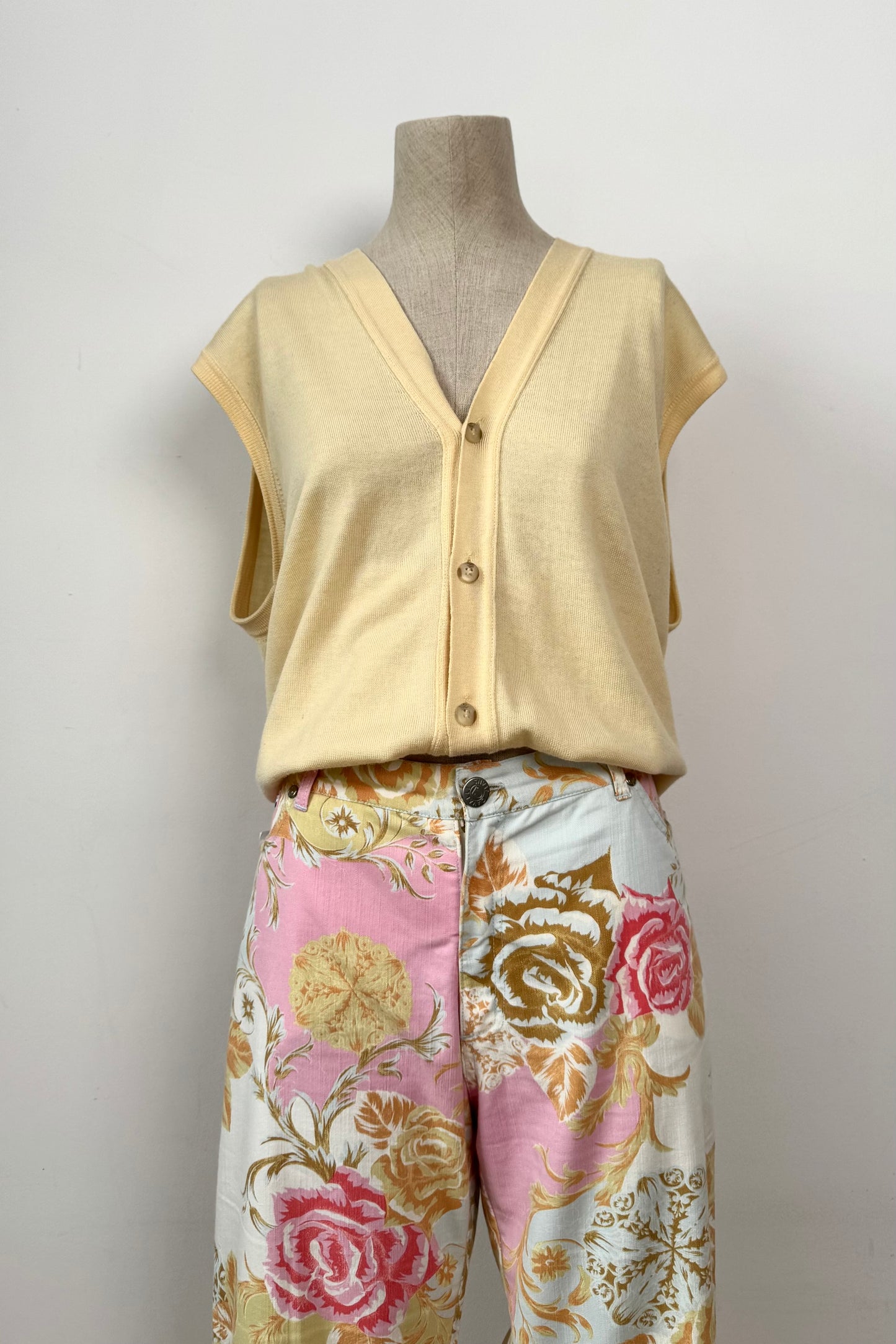 CAVALLI JEANS SIZE 33 W UK 12 EU 42