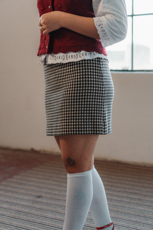 Houndstooth Mini-skirt Size S UK 6/8 EU 36