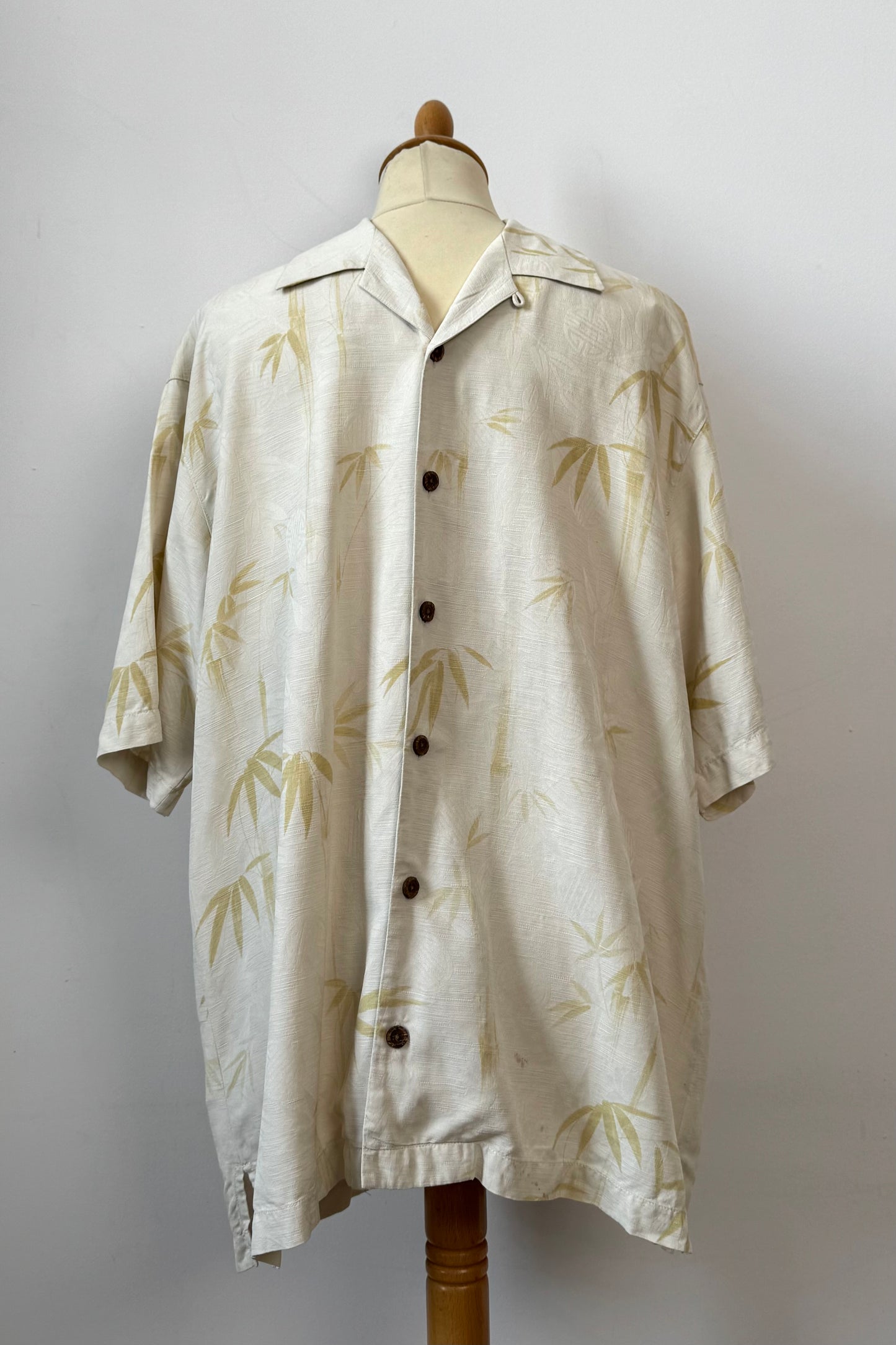 PALM SILK SHORTSLEEVES SHIRT SIZE L UK 12