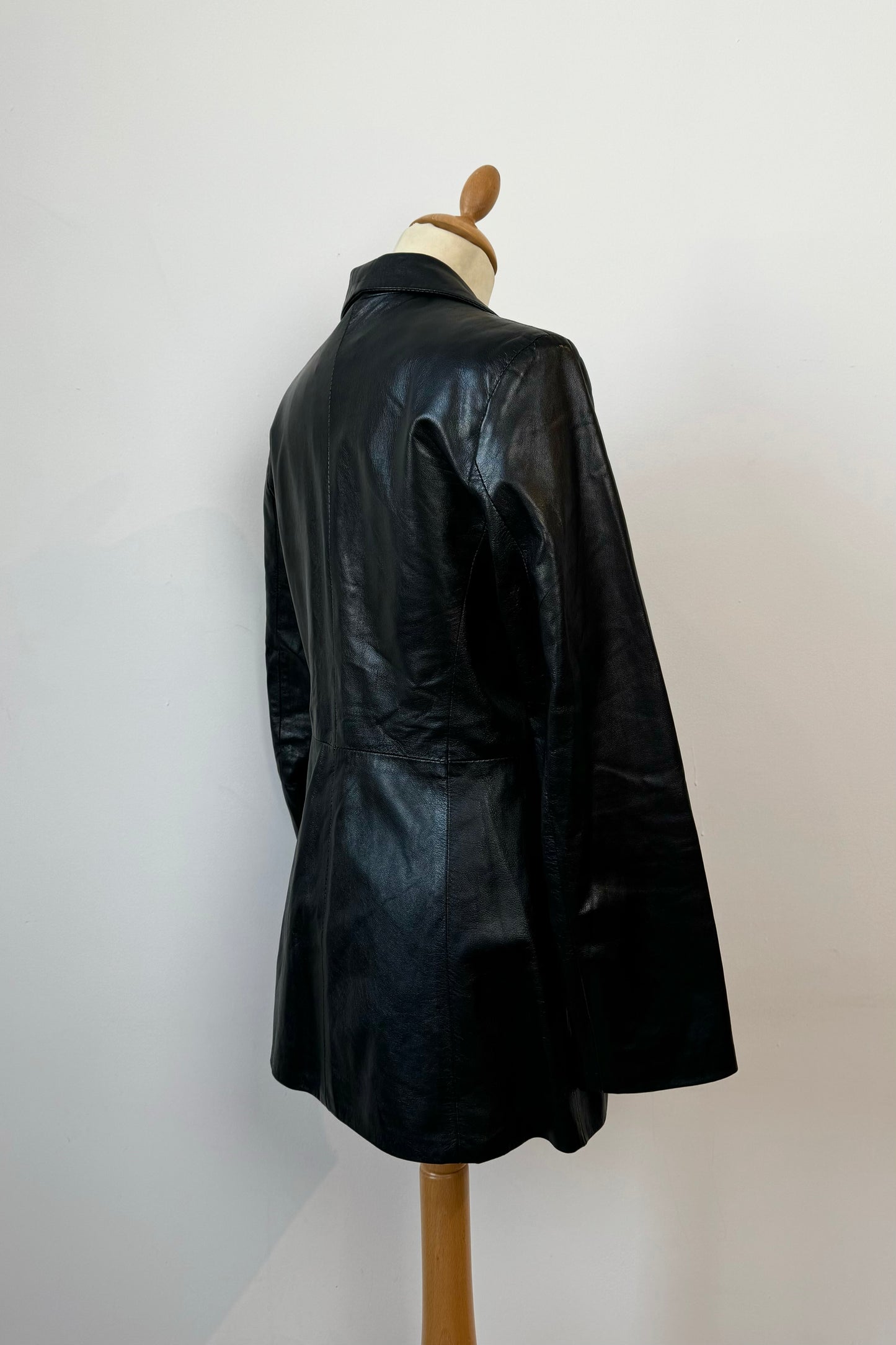 LEATHER BLAZER SIZE S UK 6/8