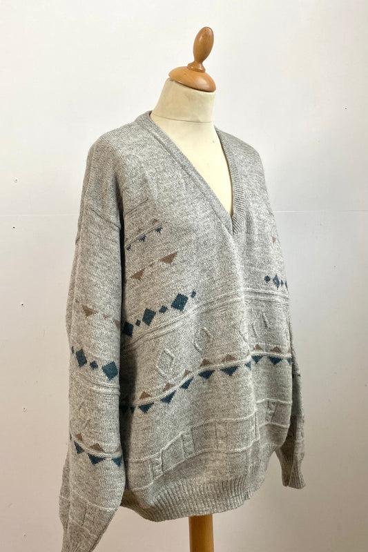Vintage V-Neck Pattern Jumper Size L UK 12/14