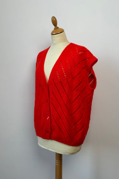 RED WOOL VEST L/XL