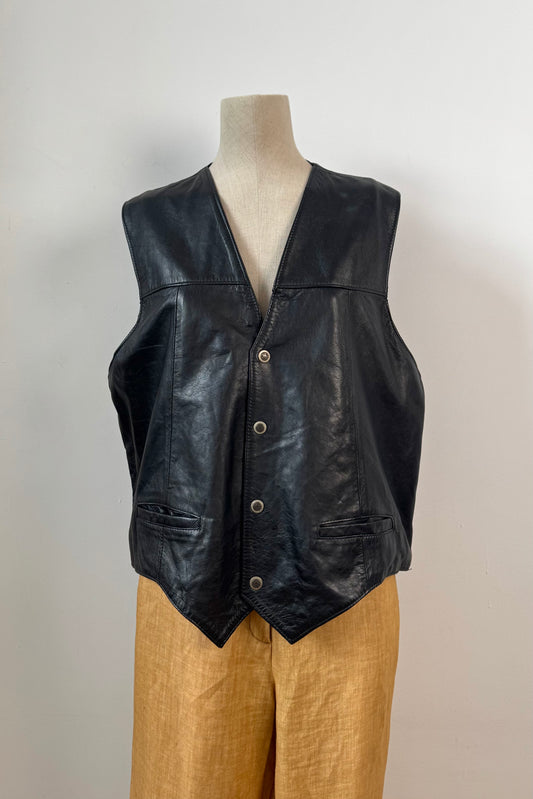 LEATHER VEST SIZE XL UK 14/16