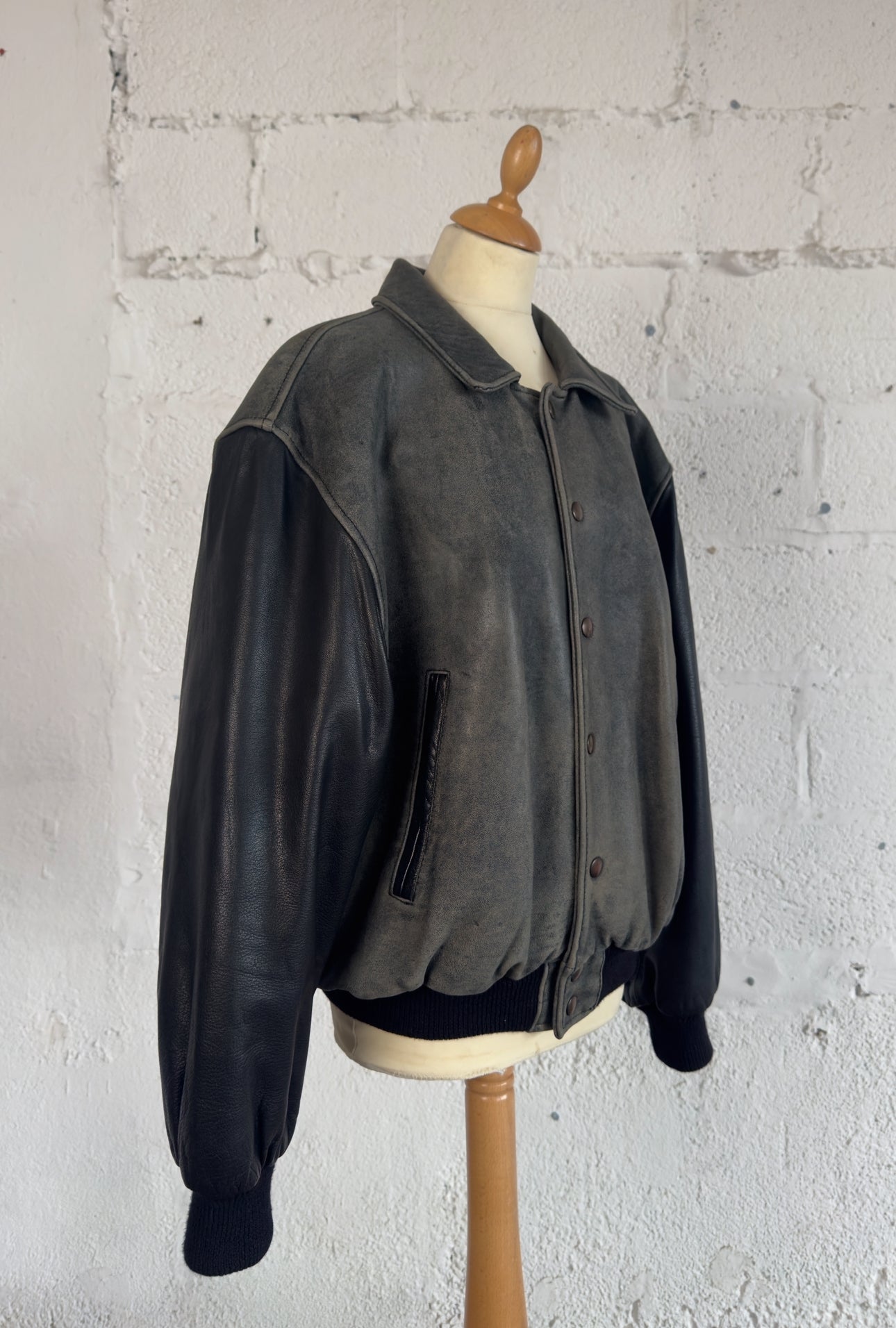 Leather Varsity Bomber Jacket in Grey Unisex Men’s L Women’s XL UK 12/14