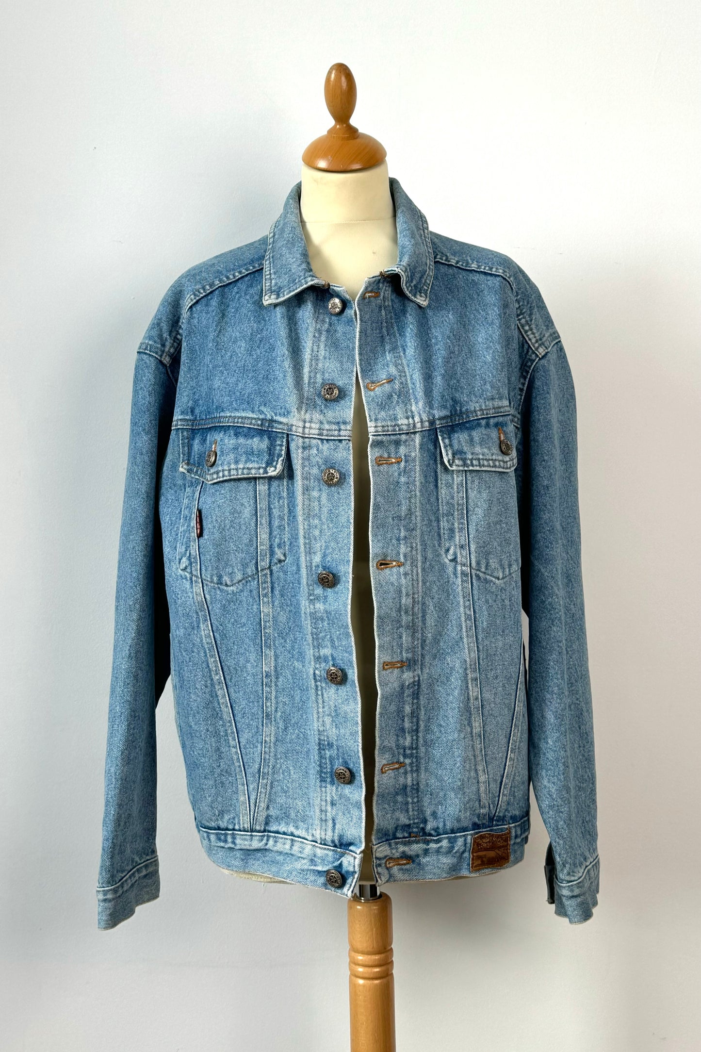 LIGHT BLUE DENIM JACKET SIZE L 12 UK