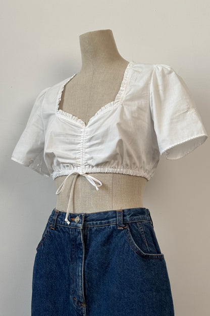 CROP WHITE BLOUSE SIZE XS/S 4/6 UK