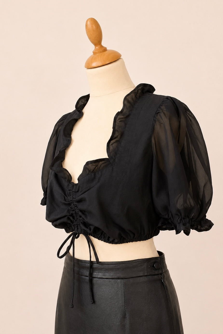 Landhaus Black Cropped Blouse with Puff Sleeve
