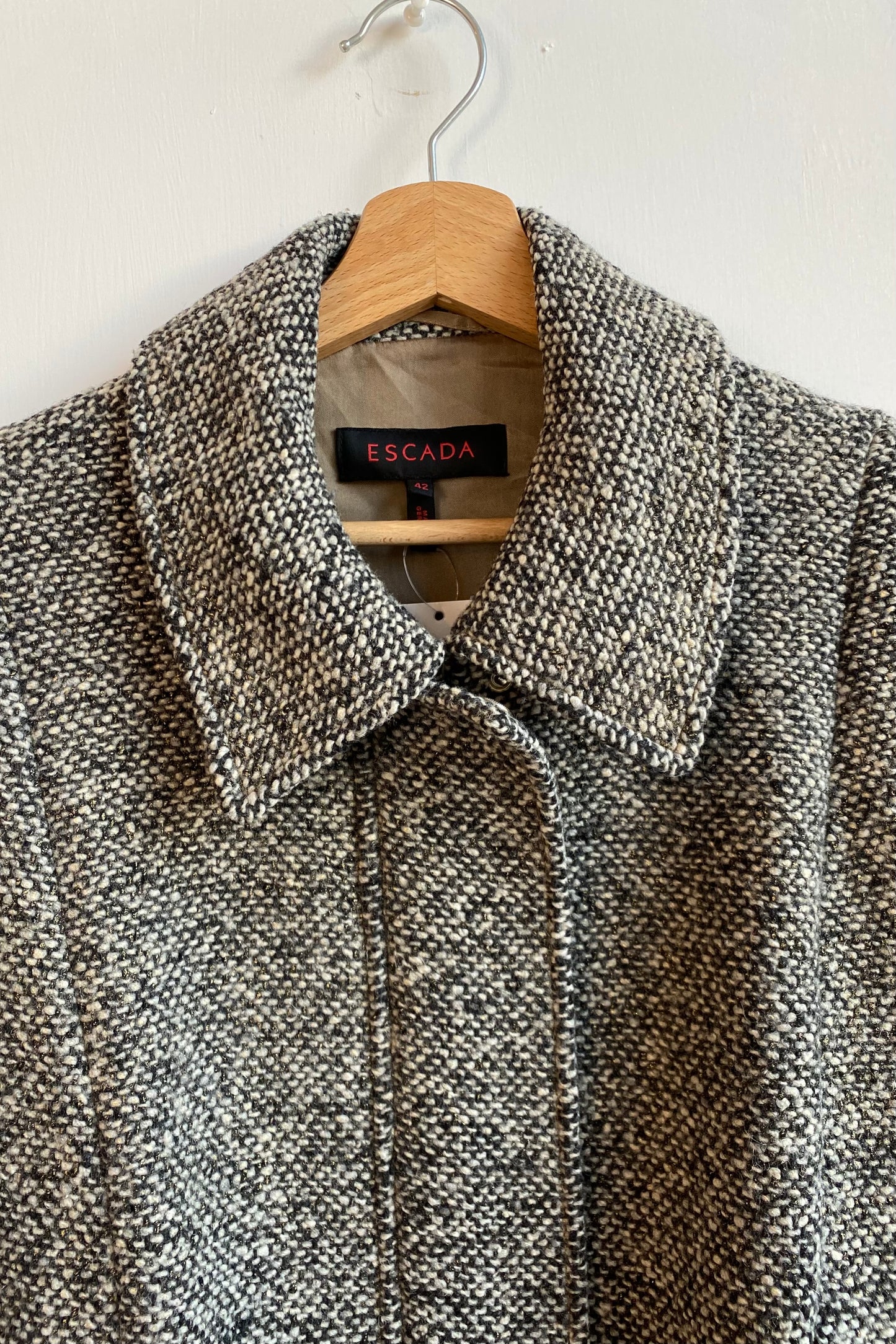 Escada Boucle Wool Cape Size S / M, UK 8/10