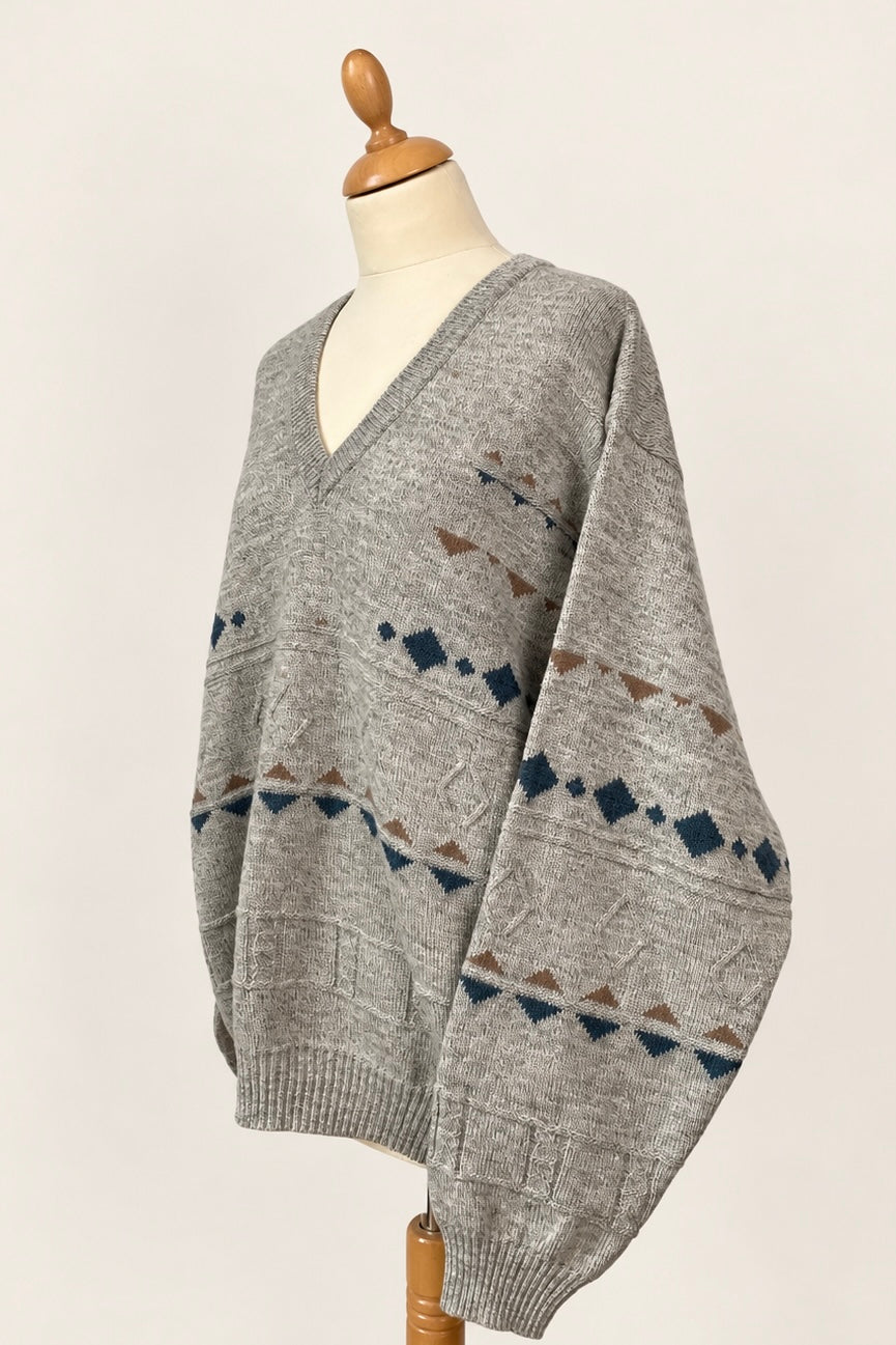 Vintage V-Neck Pattern Jumper Size L UK 12/14