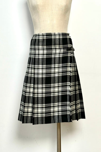 KILT SKIRT SIZE L UK 12