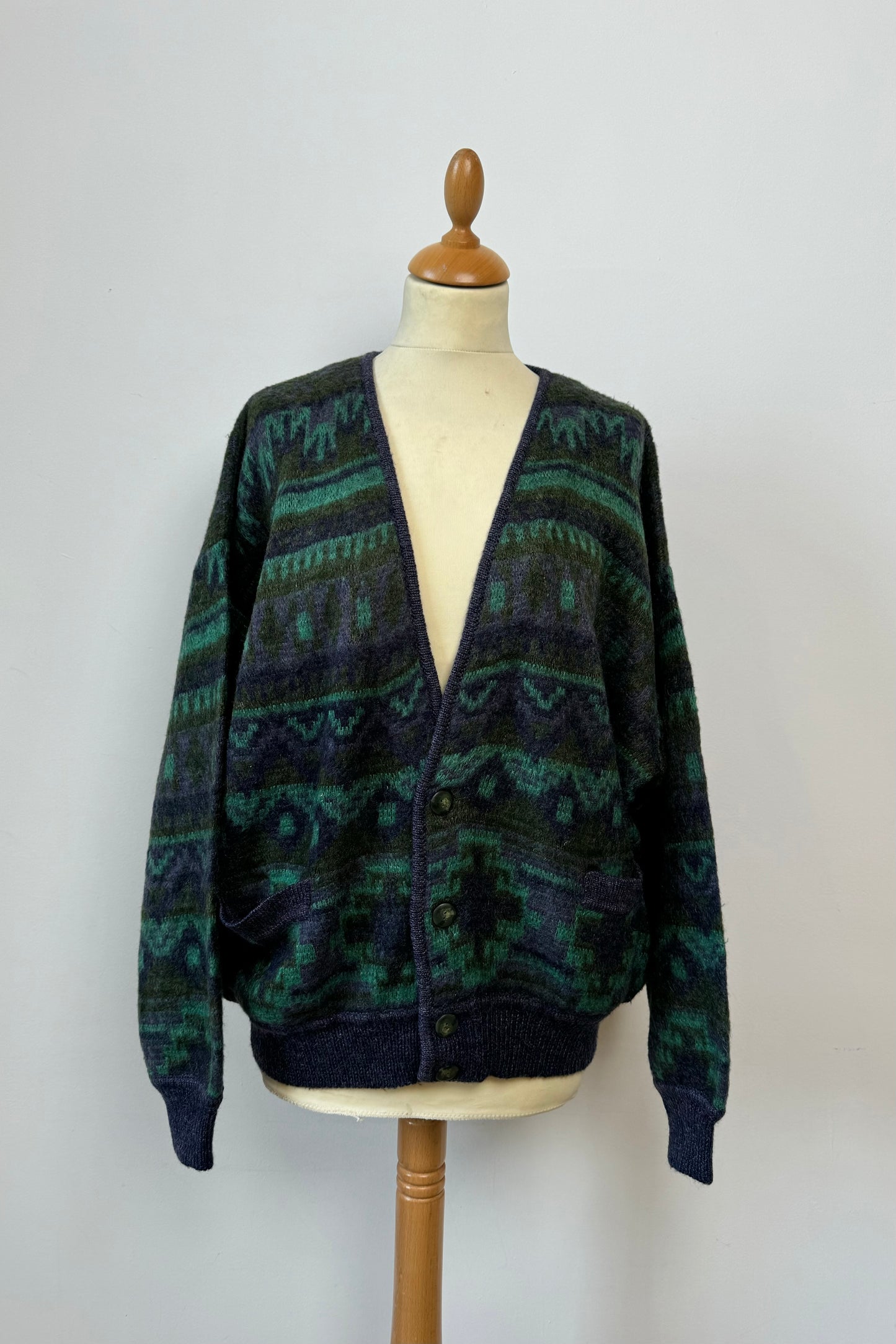 PATTERN CARDIGAN SIZE L