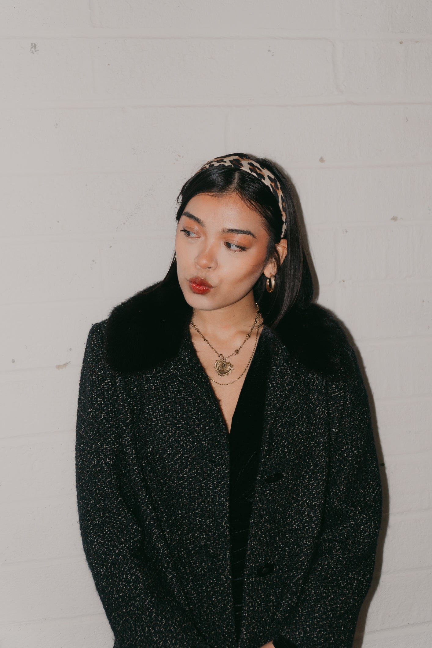 Max Mara Bouclé Black Coat with Fur Collar Size S uk 6/8