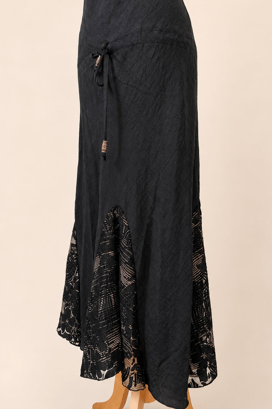 Vintage Black Lace Detail Maxi-Dress