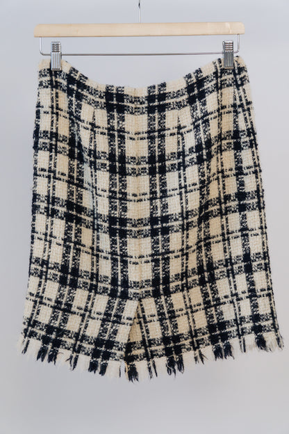 CREME/NAVY CHECKED SKIRT SIZE S UK 8