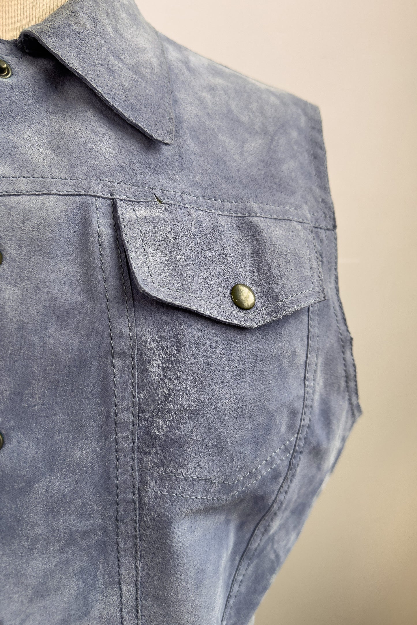 Leather Suede Waistcoat in Baby Blue Size L