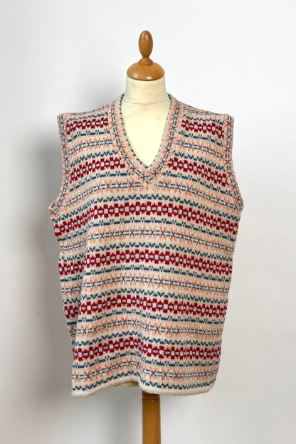 Pattern knit vest Size XL UK 14