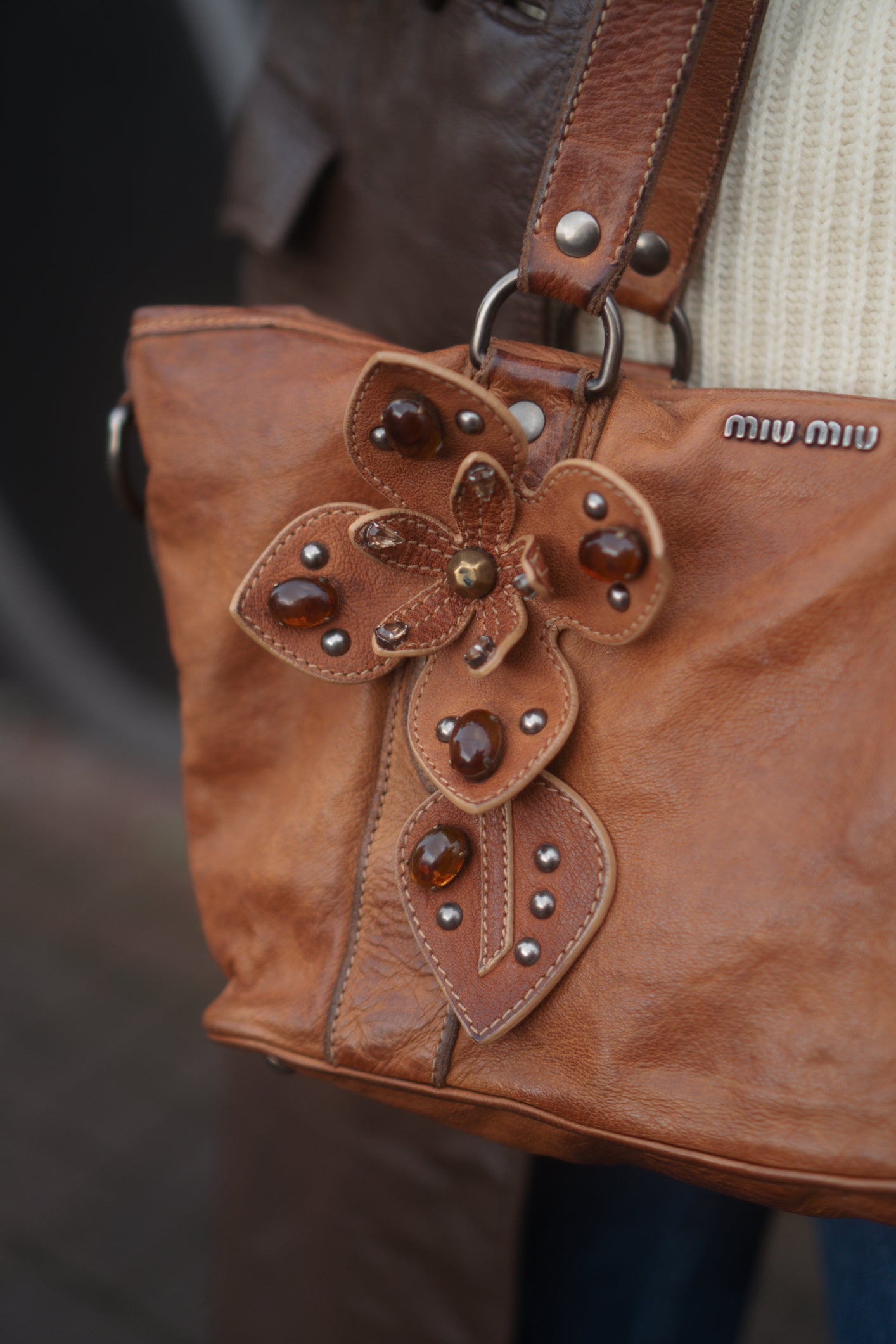 MIU MIU LEATHER SHOULDERS VINTAGE HANDBAG