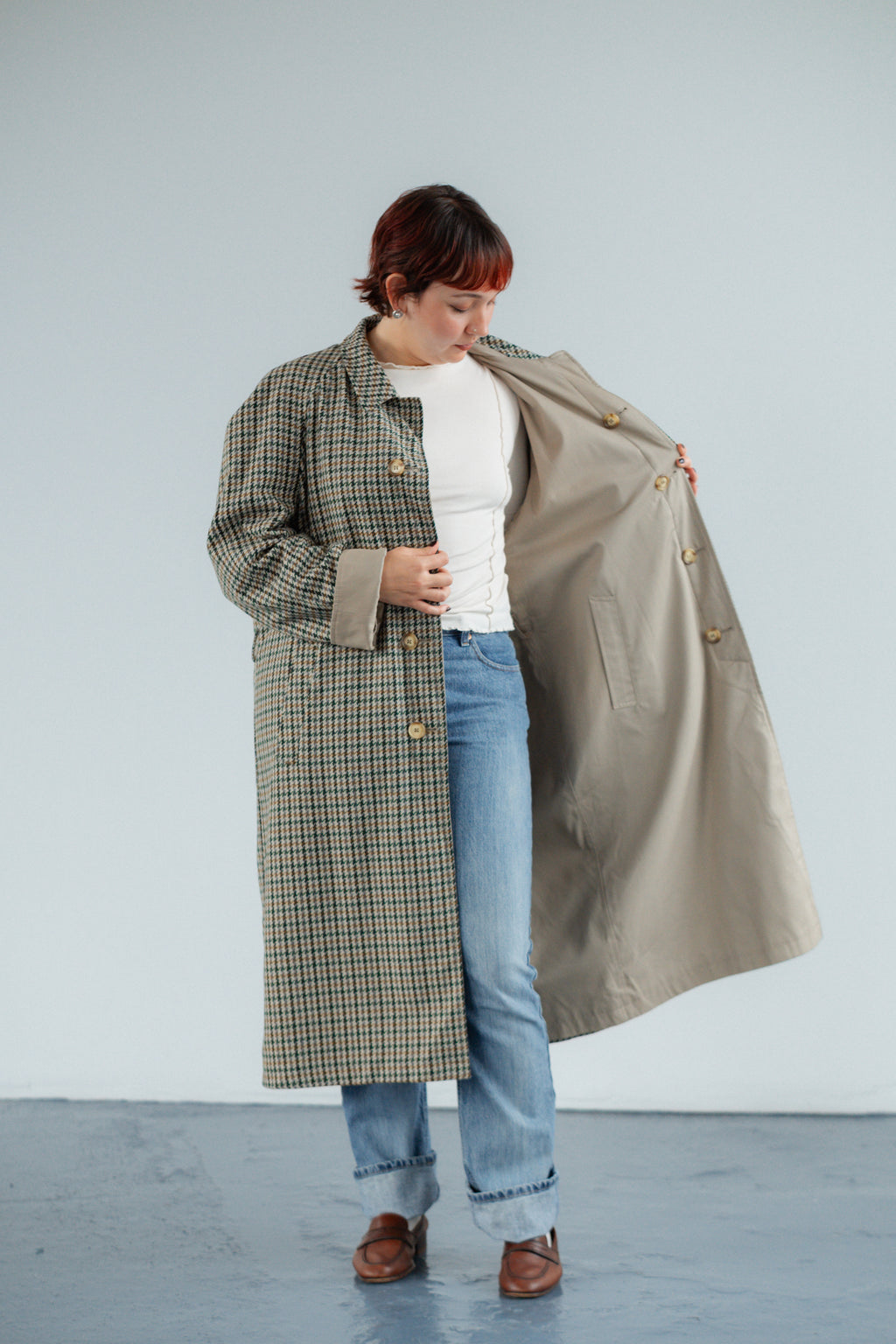 Reversible Houndstooth Trench Coat in Beige and Green