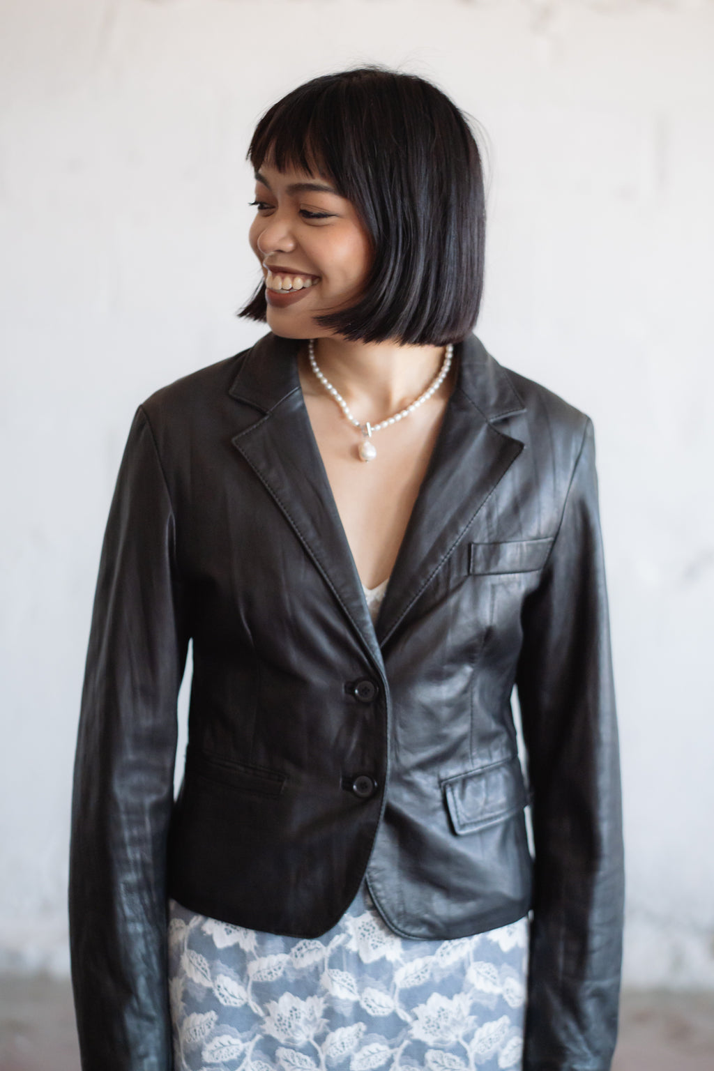 Cropped Leather Blazer in Black