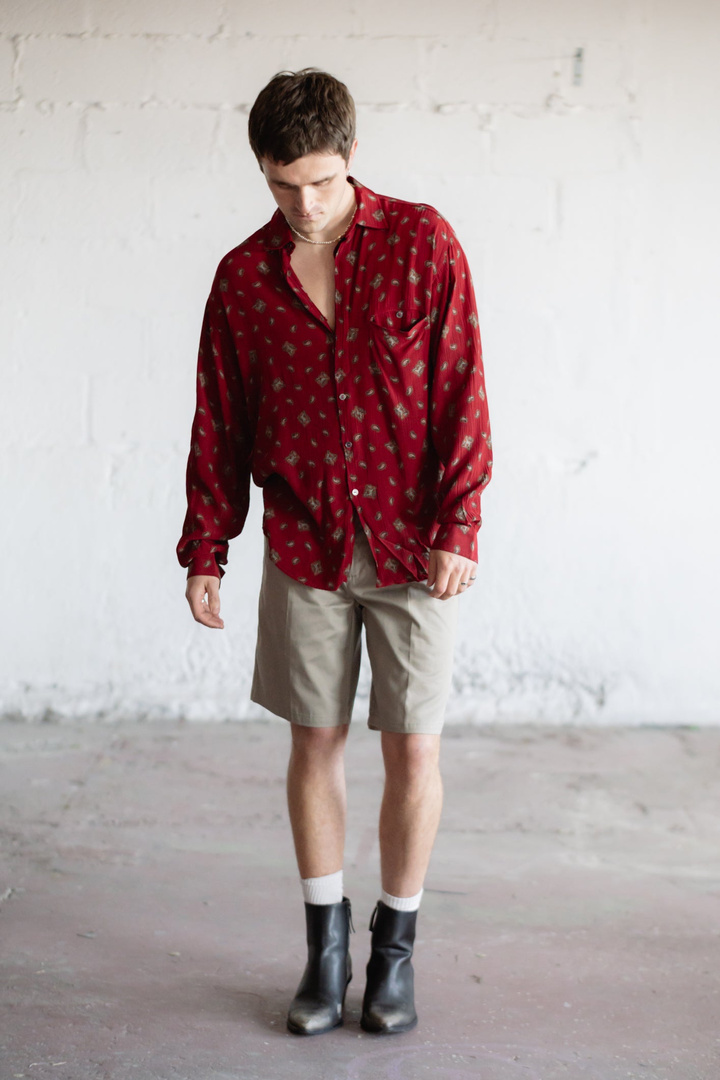 Bermuda Shorts in Light Grey